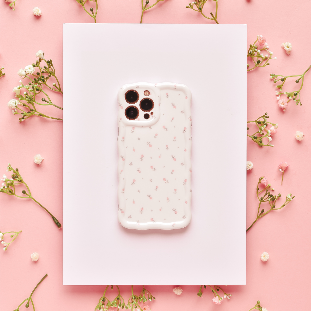 Wavy Phone Case Ditsy Floral White - Main Image