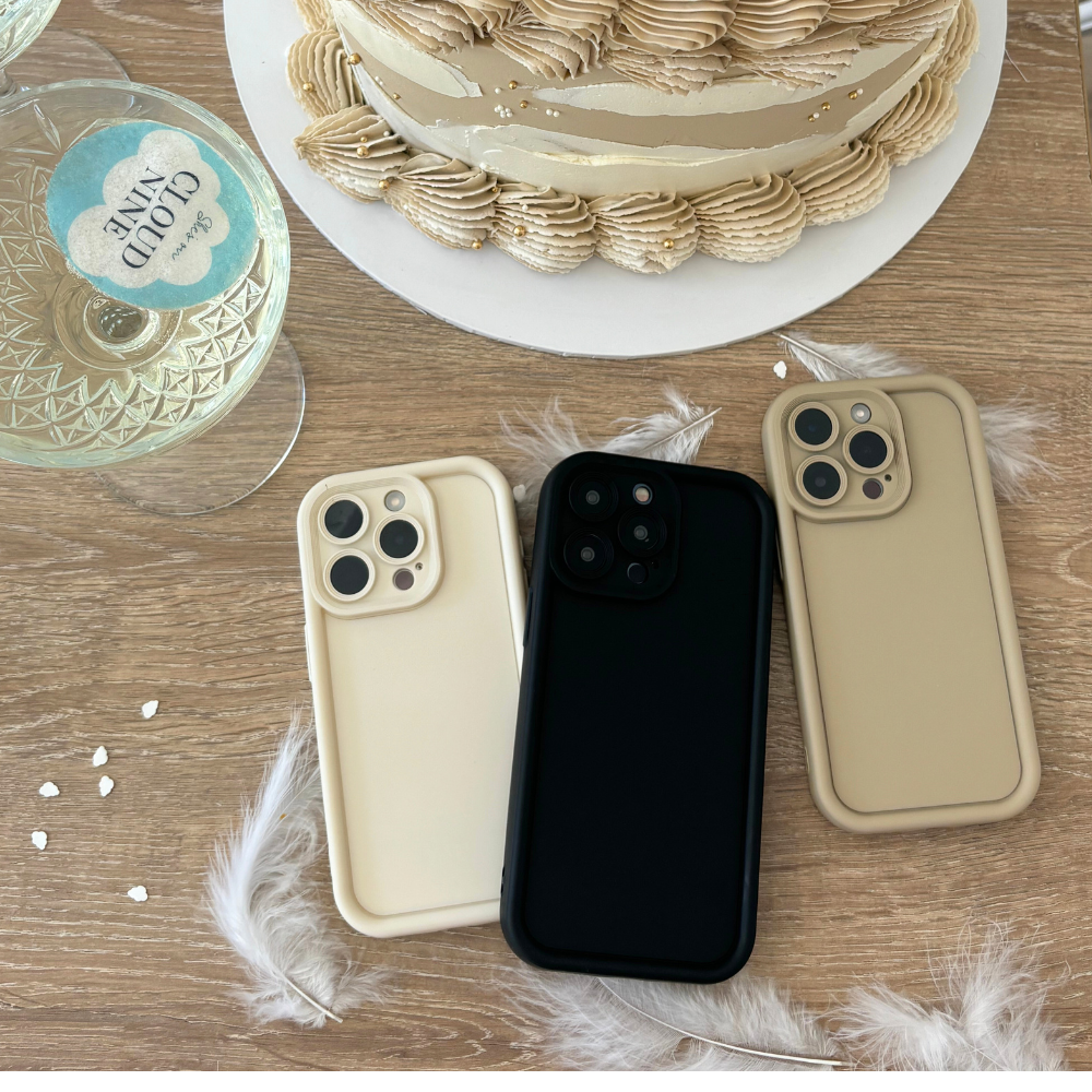 Cloud Soft NAKD Phone Case - Cashmere Cream