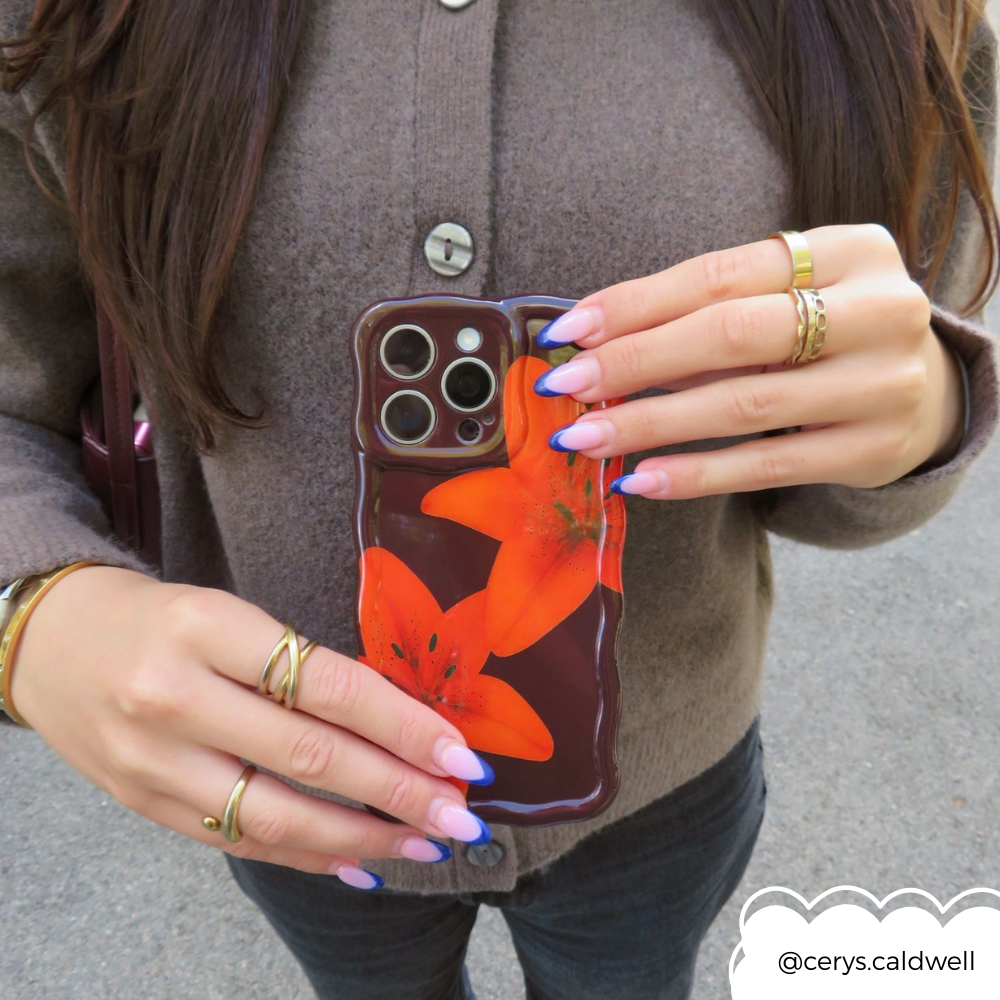 Wavy Phone Case - Cinnamon Lily