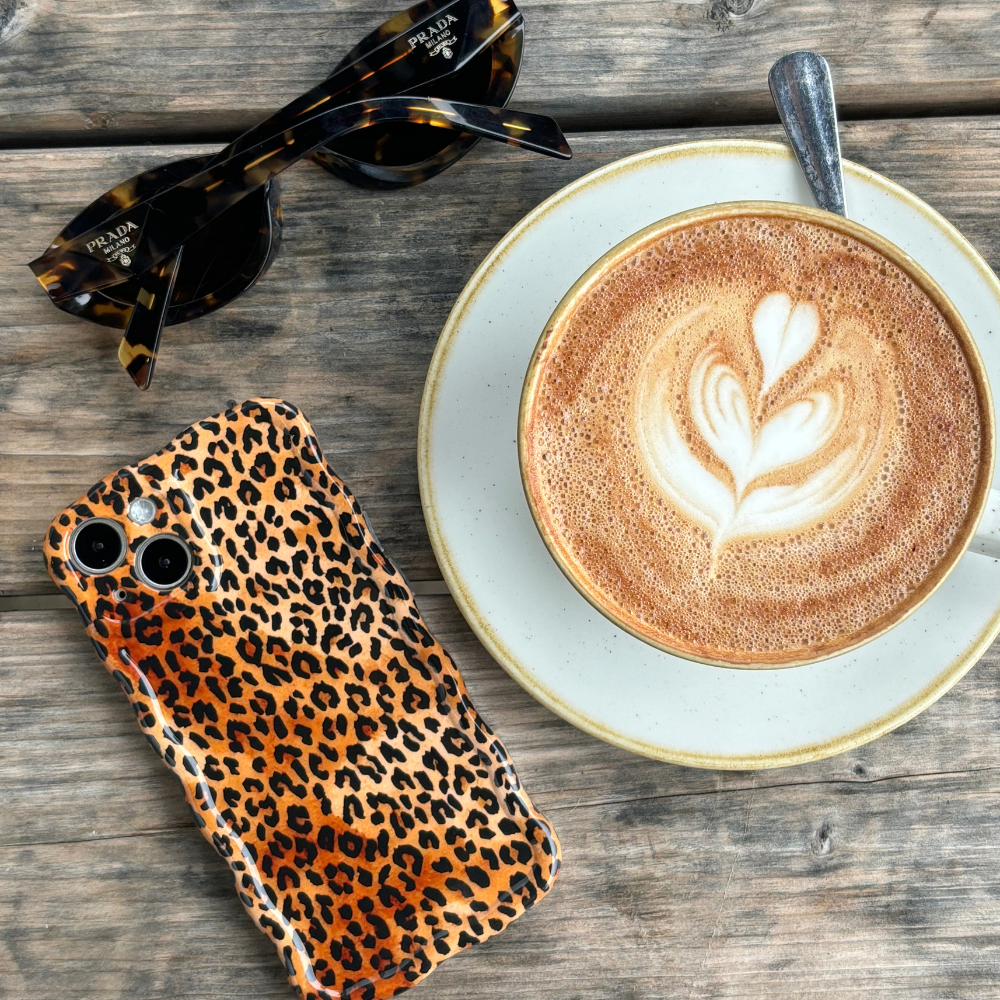 Wavy Phone Case - Leopard