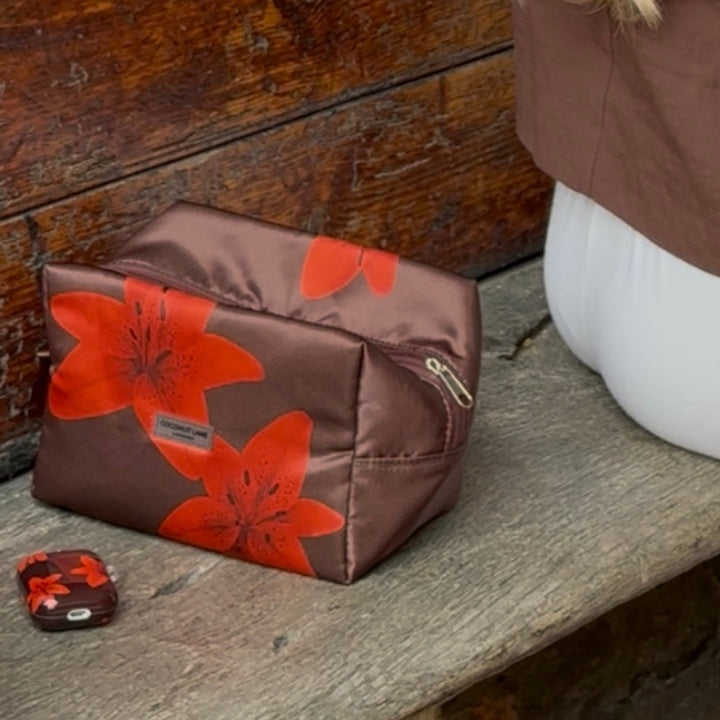 Airpods Case - Cinnamon Lily