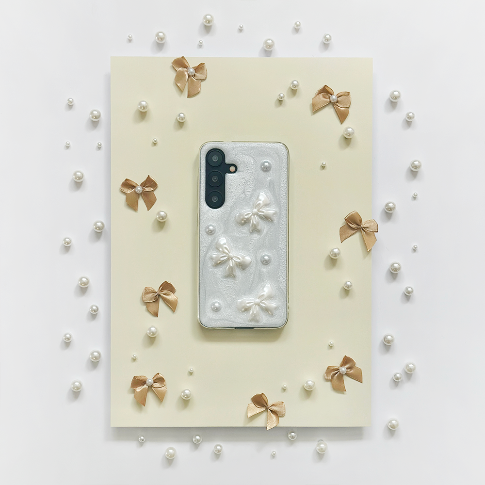 Samsung Pearls & Bows Phone Case